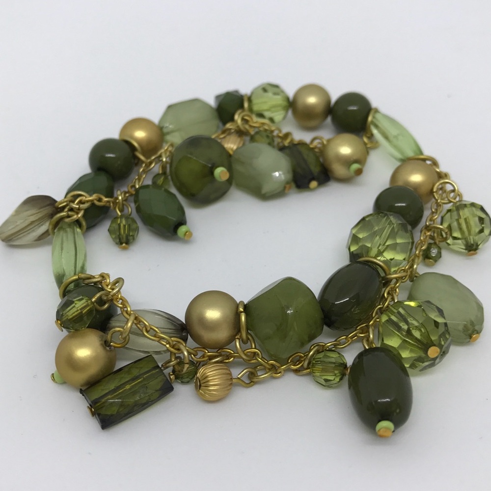 NWOT Premier Designs Green and Gold Beaded stretch Bracelet